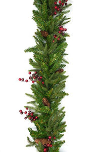 Vita Domi 9X14 Wellington Fir Decorative Green Christmas Garland, Christmas Greenery Garland, Thick Christmas Garland for Stairs Railing, 480 tips, Berries and Pinecones