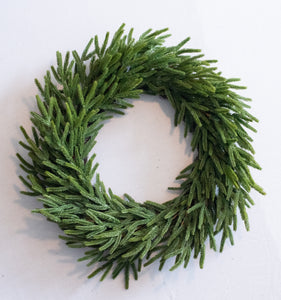 Vita Domi 30" Norfolk Pine Wreath w / 140 Tips