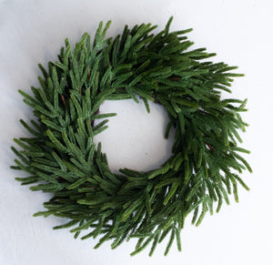 Vita Domi 24" Norfolk Pine Wreath w/ 120 Tips