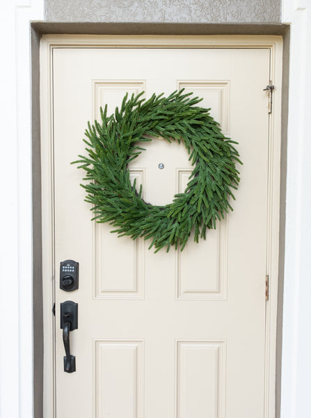 Vita Domi 30" Norfolk Pine Wreath w / 140 Tips